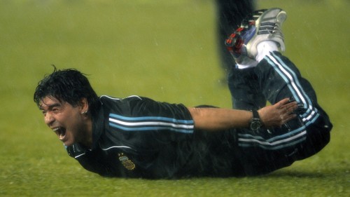 Những chiến tích để đời của huyền thoại bóng đá Maradona - ảnh 4