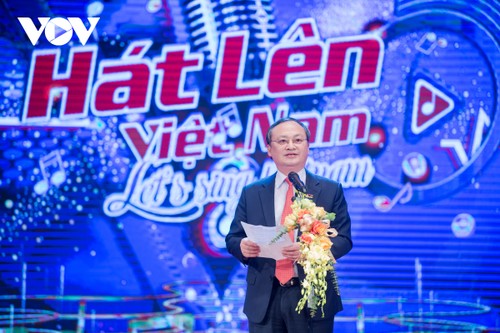 Highlights: Các ca khúc xuất sắc nhất của cuộc thi “Hát lên Việt Nam“ - ảnh 7
