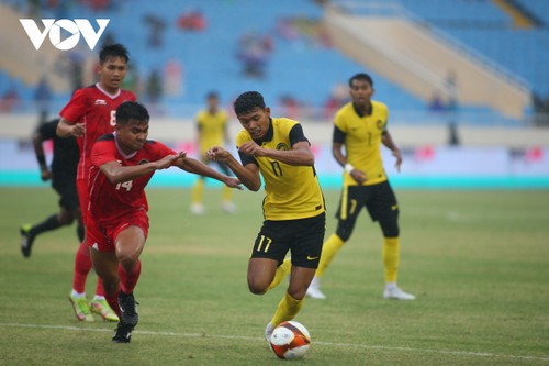Trực tiếp U23 Indonesia - U23 Malaysia: Tranh HCĐ SEA Games 31 - ảnh 8