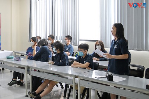 “Nợ nước non” tạo cảm hứng giúp các học sinh học tập tấm gương Chủ tịch Hồ Chí Minh - ảnh 8