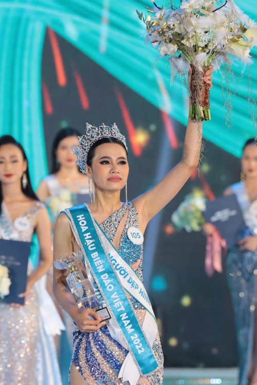 Huỳnh Thị Thanh Thủy khép lại năm “kỷ lục” với 11 cô gái lên ngôi Hoa hậu ở Việt Nam - ảnh 8