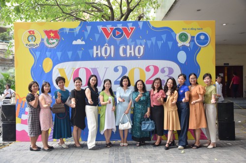Tưng bừng Hội chợ kỷ niệm 78 năm thành lập Đài Tiếng nói Việt Nam - ảnh 11