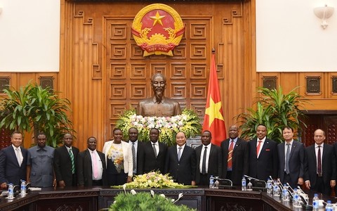 Vietnam-Tanzanie: porter à 1 milliard de dollars la valeur des échanges commerciaux  - ảnh 1