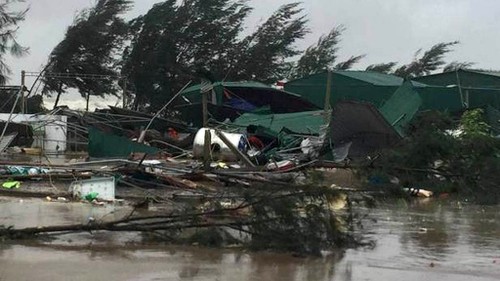 Typhon Doksuri: 6 morts, 21 blessés, des dégâts matériels importants - ảnh 1