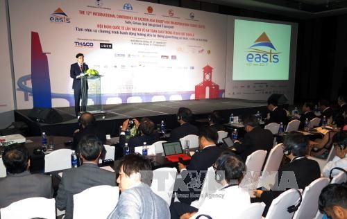 Ouverture de la 12e conférence internationale sur la sureté de la circulation en Asie de l’Est - ảnh 1