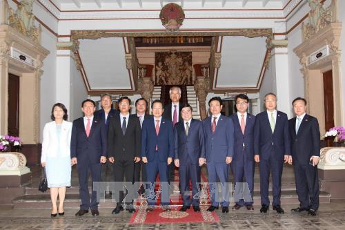 Le président du Parti de la liberté de Corée à Ho Chi Minh-ville   - ảnh 1