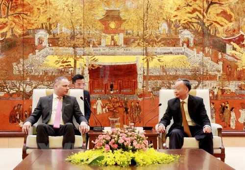 Hanoi intensifie la coopération avec Bratislava - ảnh 1