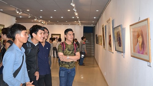 Hô Chi Minh-ville: Exposition internationale d’aquarelles - ảnh 1