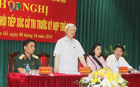 Nguyên Phu Trong rencontre l’électorat de Hanoi - ảnh 1