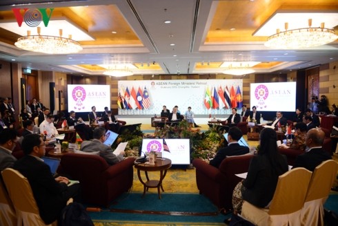 Pham Binh Minh à la réunion restreinte des ministres des Affaires étrangères de l’ASEAN  - ảnh 1
