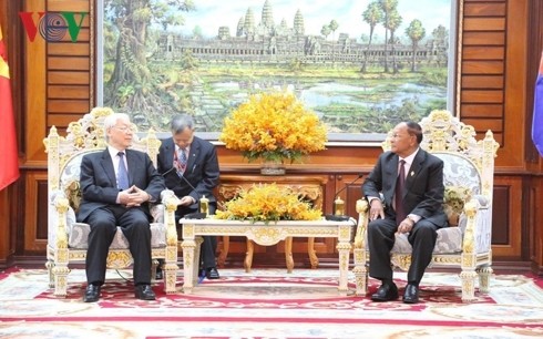 Nguyên Phu Trong termine sa visite d’État au Cambodge - ảnh 2