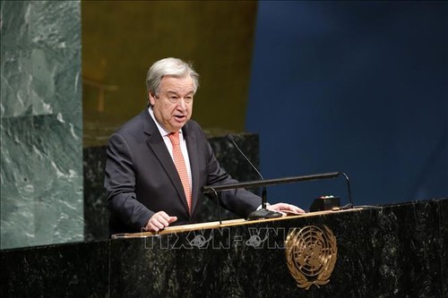 L'ONU rend hommage à ses 115 employés morts en service entre janvier 2018 et mars 2019 - ảnh 1