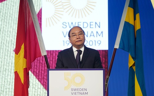 Forum d’affaires Vietnam-Suède  - ảnh 1