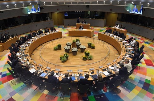 Union européenne: pas d'accord sur les nominations, nouveau sommet le 30 juin - ảnh 1