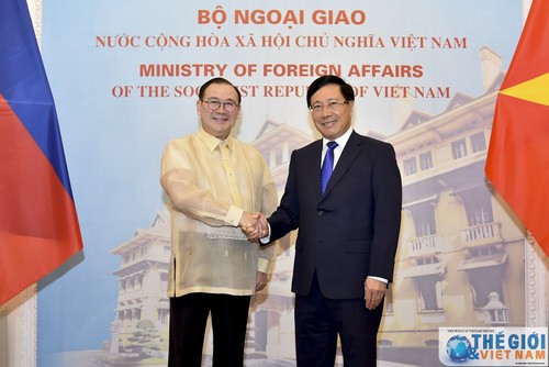 Vietnam-Philippines: Entretien entre les chefs de la diplomatie - ảnh 1