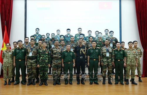 Maintien de la paix: Exercice militaire conjoint Vietnam-Inde - ảnh 1