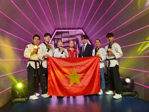 Championnat du monde de taekwondo 2019 : 4 médailles d’or pour le Vietnam - ảnh 1