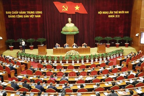 Ouverture du 12e plénum du Comité central du Parti communiste vietnamien - ảnh 1