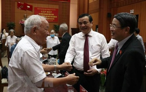Nguyên Duc Hai rencontre d’anciens cadres de la zone spéciale de Quang Dà - ảnh 1