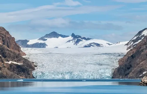 Réchauffement climatique: De l’Himalaya à l’Arctique, la fonte des glaciers s’accélère - ảnh 1