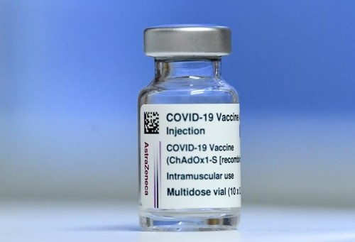 592.100 doses supplémentaires du vaccin d’AstraZeneca arrivées au Vietnam - ảnh 1