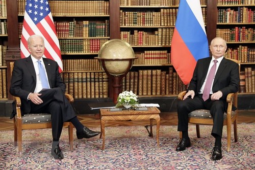 Un entretien Biden-Poutine prévu mardi, annonce le Kremlin - ảnh 1