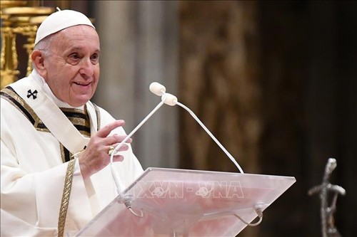 Le pape appelle à diminuer les dépenses militaires, au profit de l’éducation - ảnh 1