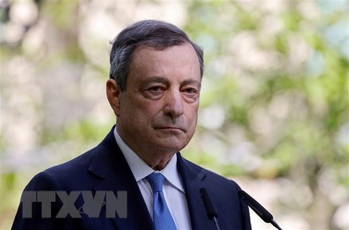 Italie: Après la démission du PM Mario Draghi, le président Mattarella dissout le Parlement - ảnh 1