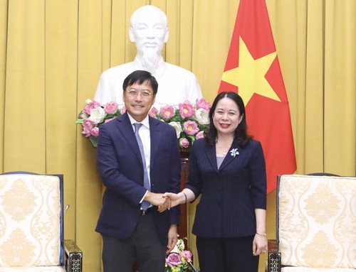 Vo Thi Anh Xuân reçoit le PDG du groupe AIA - ảnh 1