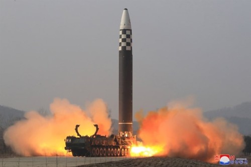 Pyongyang tire un missile balistique - ảnh 1