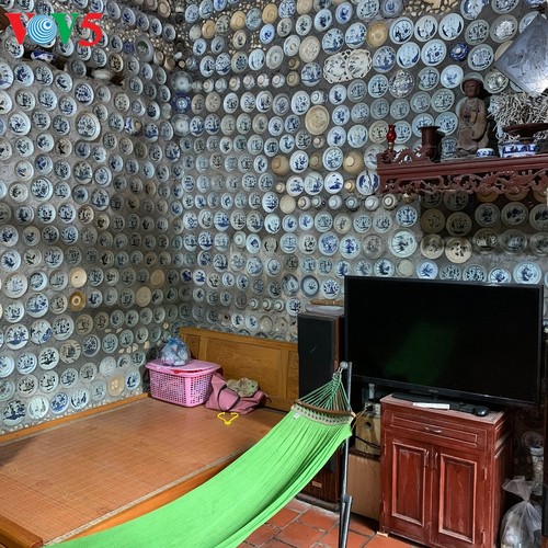 Ngôi nhà gắn hơn 10.000 bát đĩa cổ ở Vĩnh Phúc - ảnh 12