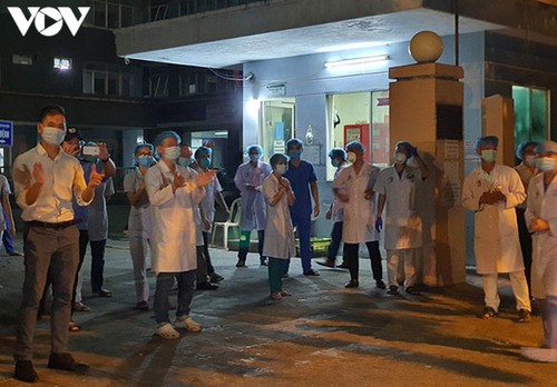 Đà Nẵng dỡ bỏ phong tỏa bệnh viện thứ 2 và gần 3000 dân quanh khu vực - ảnh 1