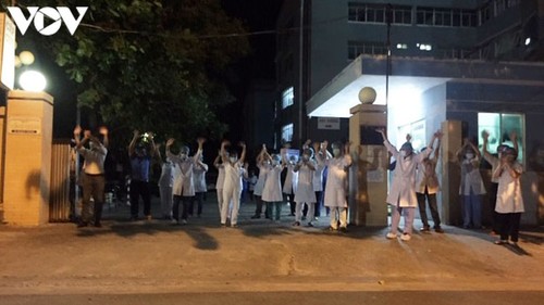 Đà Nẵng dỡ bỏ phong tỏa bệnh viện thứ 2 và gần 3000 dân quanh khu vực - ảnh 3