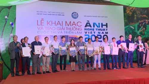 Trao giải Cuộc thi và Triển lãm Ảnh nghệ thuật Việt Nam năm 2020 - ảnh 5
