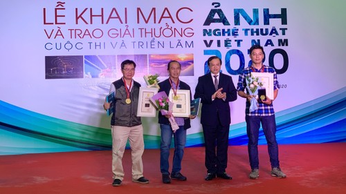 Trao giải Cuộc thi và Triển lãm Ảnh nghệ thuật Việt Nam năm 2020 - ảnh 8