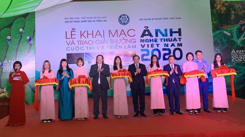 Trao giải Cuộc thi và Triển lãm Ảnh nghệ thuật Việt Nam năm 2020 - ảnh 9