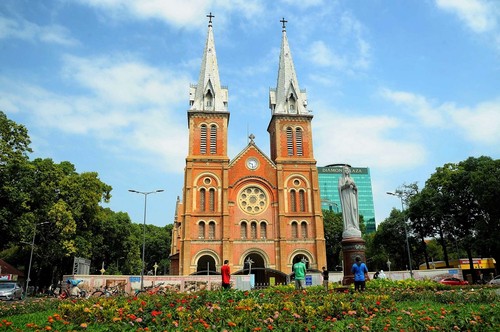 Kết hợp kiến trúc cổ điển, hiện đại trong sự phát triển Thành phố Hồ Chí Minh - ảnh 8