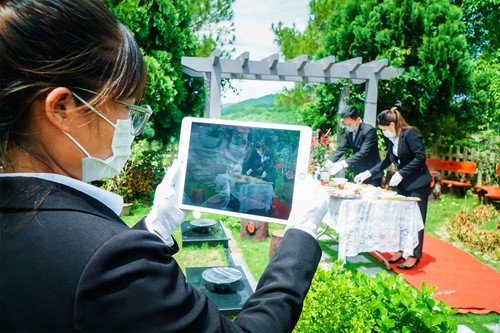Người dân cúng lễ Vu Lan trực tuyến trong mùa dịch Covid-19 tại Hà Nội - ảnh 4