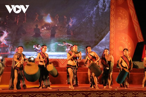 Đặc sắc "Ngày hội Văn hóa, Thể thao và Du lịch các dân tộc miền núi” tỉnh Thừa Thiên Huế - ảnh 2