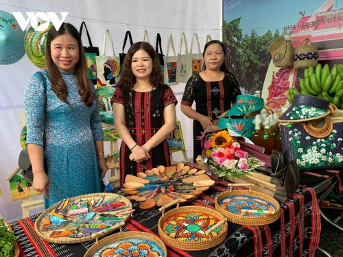 Đặc sắc "Ngày hội Văn hóa, Thể thao và Du lịch các dân tộc miền núi” tỉnh Thừa Thiên Huế - ảnh 17