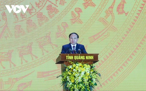 Màn nghệ thuật hùng tráng kỷ niệm 60 năm thành lập tỉnh Quảng Ninh - ảnh 7