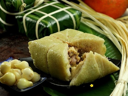 Bánh chưng-biểu tượng truyền thống ẩm thực ngày Tết Việt Nam - ảnh 13