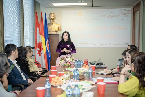   Tổng lãnh sự quán Việt Nam tại Vancouver gặp mặt cộng đồng - ảnh 1