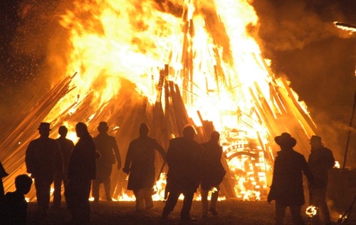 Bonfire Night traditions in Britain - ảnh 1