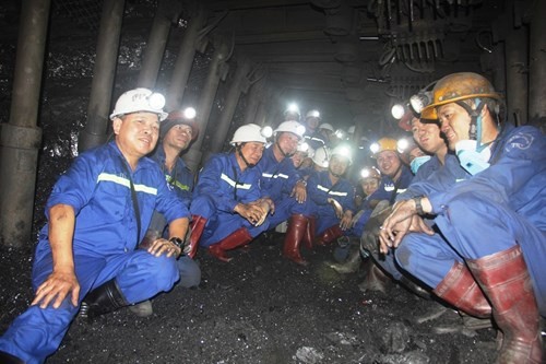 炭鉱労働者の文化価値の発揮 - ảnh 1