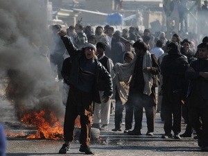阿富汗民众举行反北约游行 - ảnh 1
