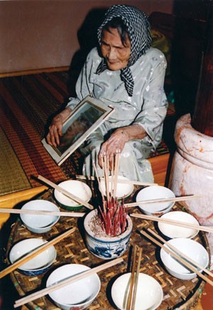 摄影师陈鸿及其拍摄的越南英雄母亲 - ảnh 3
