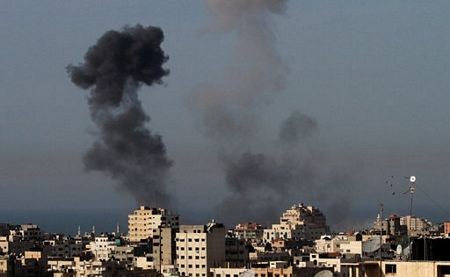 以色列战机空袭加沙地带 - ảnh 1