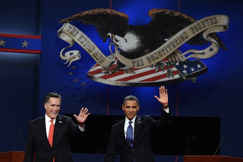 奥巴马、罗姆尼在最后一次辩论前支持率战平 - ảnh 1