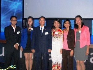 六名越南学生喜获澳亚奋进奖学金总理奖 - ảnh 1